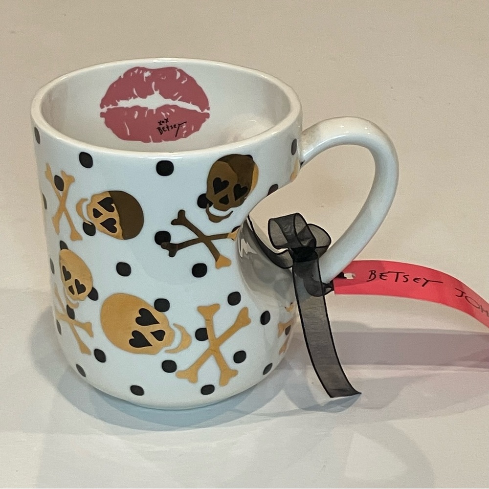 Betsey Johnson | Skull & Bones Polkadot Mug